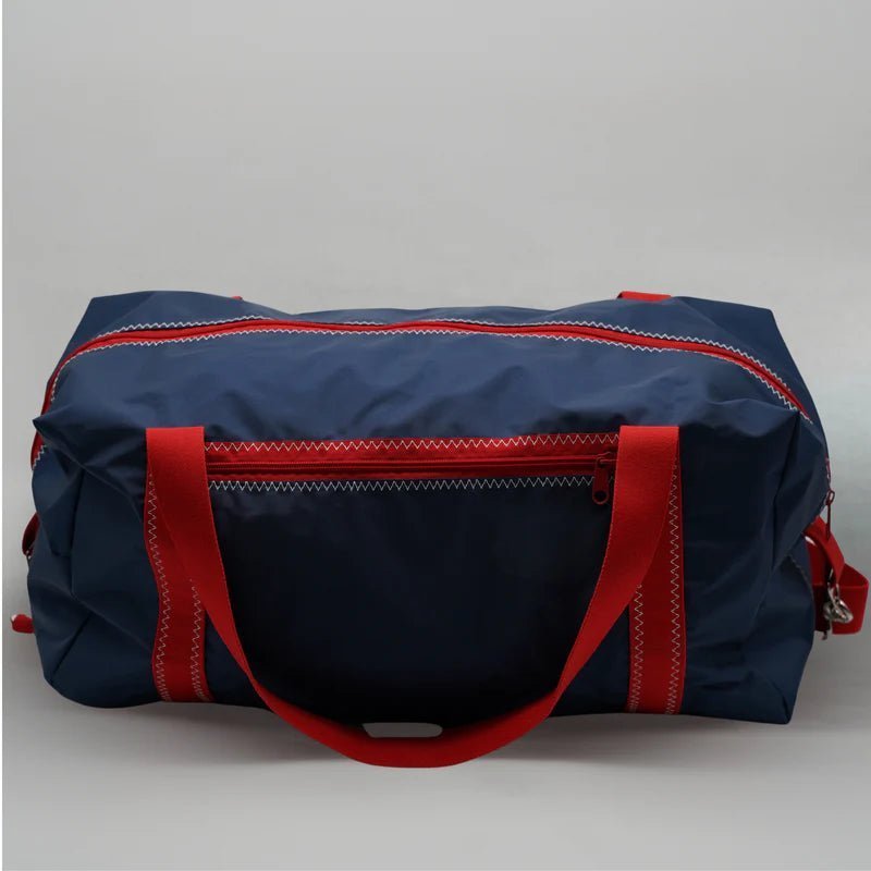 UpSail - Handgefertigte Tasche aus alten Segeln - Weekender - MainCare® - BootspoliturenAccessoires