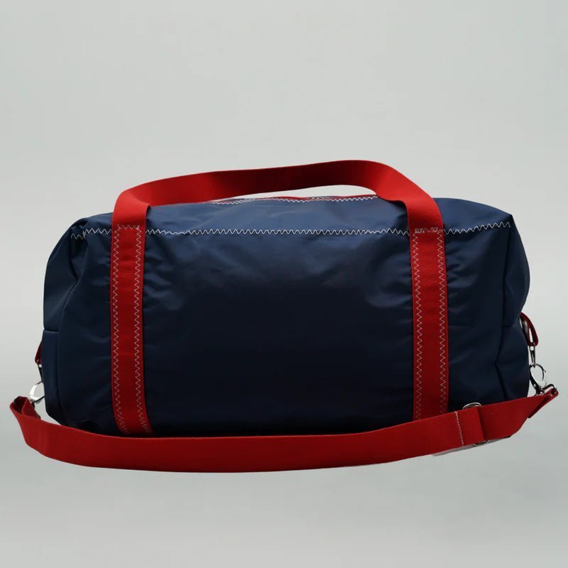 UpSail - Handgefertigte Tasche aus alten Segeln - Weekender - MainCare® - BootspoliturenAccessoires